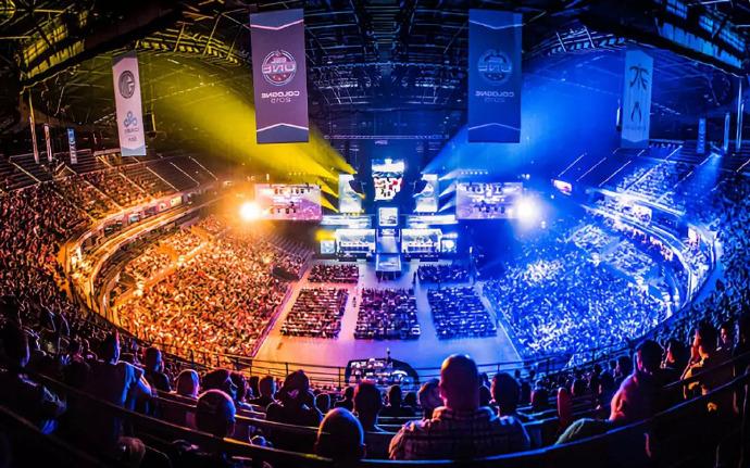 教练团队利 教练团队利