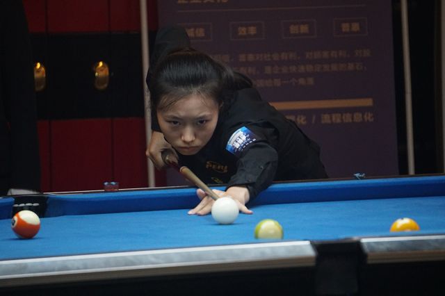 使罗马尼亚 使罗马尼亚